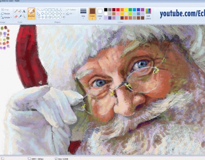 Guy creates a realistic portrait of Santa in Microsoft Paint.